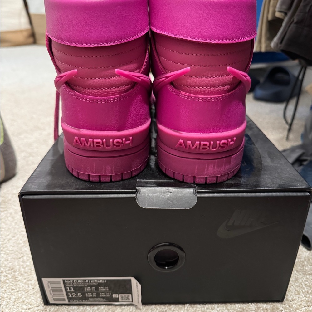 Nike Dunk High - Picture 3 of 4